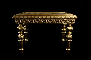 Tavolino in legno rifinito in foglia oro con mattonelle in ceramica decalcomania 100% made in Italy arredo classico tavolo d'appoggio barocco
